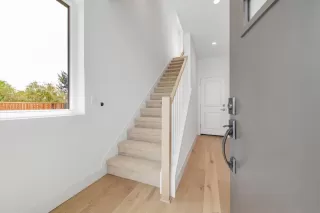 Photo #3: ML82030970 Listing 