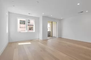 Photo #4: ML82030970 Listing 