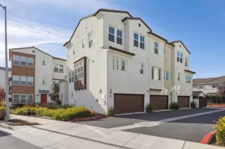 Photo #2: ML82031001 Listing 