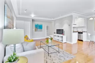 Photo #4: ML82031002 Listing 