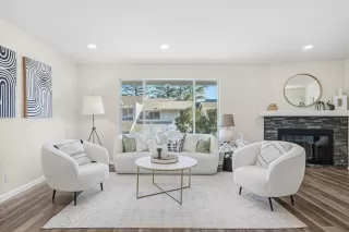 Photo #2: ML82031004 Listing 