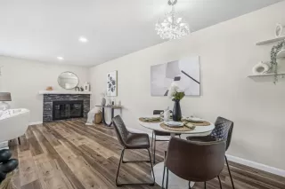 Photo #6: ML82031004 Listing 