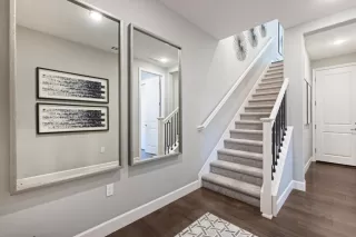 Photo #5: ML82031023 Listing 