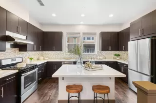 Photo #4: ML82031025 Listing 