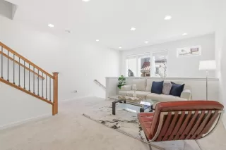 Photo #6: ML82031033 Listing 