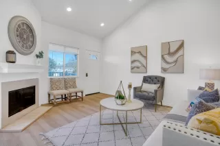 Photo #6: ML82031040 Listing 