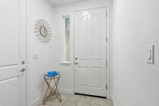 Photo #5: ML82031099 Listing