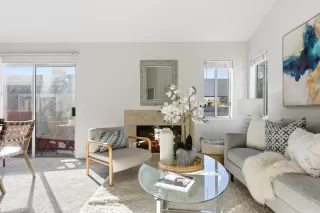 Photo #4: ML82031118 Listing 