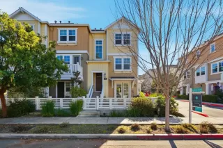 Photo #2: ML82031121 Listing