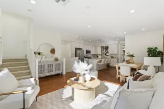 Photo #5: ML82031124 Listing 