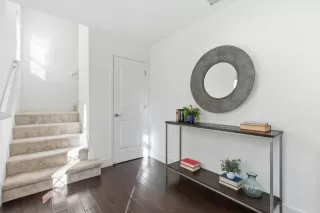 Photo #6: ML82031127 Listing