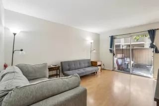 Photo #4: ML82031158 Listing