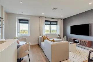 Photo #4: ML82031183 Listing 