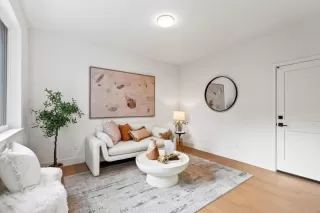 Photo #4: ML82031192 Listing