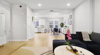 Photo #6: ML82031210 Listing 