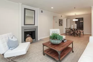 Photo #4: ML82031276 Listing 