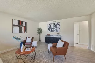 Photo #5: ML82031281 Listing 