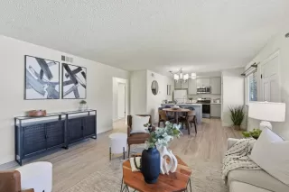 Photo #6: ML82031281 Listing 