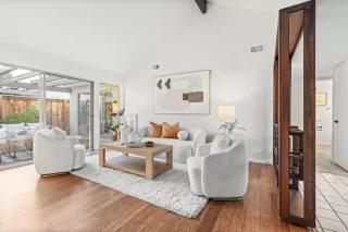 Photo #4: ML82031328 Listing 