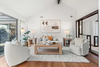 Photo #6: ML82031328 Listing 