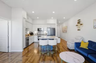 Photo #5: ML82031346 Listing 