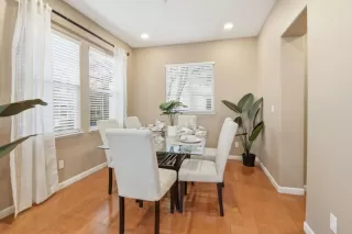 Photo #4: ML82031357 Listing 