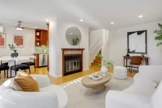 Photo #5: ML82031390 Listing 