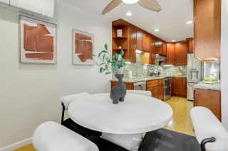 Photo #6: ML82031390 Listing 