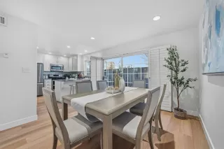 Photo #6: ML82031427 Listing 