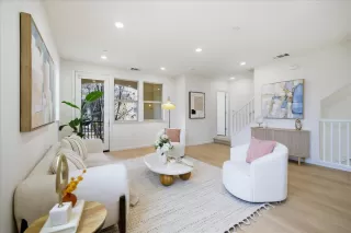 Photo #5: ML82031428 Listing 