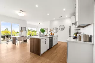 Photo #3: ML82031447 Listing