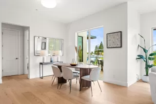 Photo #5: ML82031447 Listing