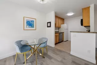 Photo #4: ML82031585 Listing 