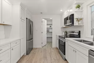 Photo #2: ML82031621 Listing 