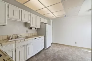 Photo #6: ML82031658 Listing 