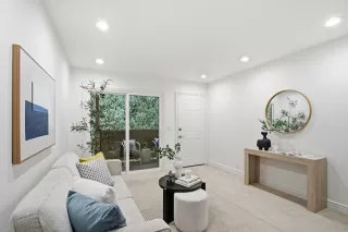 Photo #6: ML82031682 Listing 