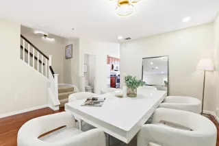 Photo #6: ML82031728 Listing 