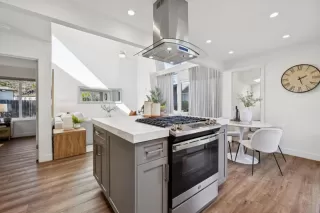 Photo #5: ML82031761 Listing 