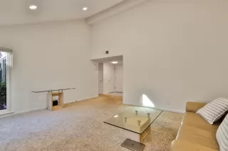 Photo #6: ML82031767 Listing 