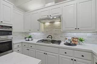 Photo #4: ML82031784 Listing 