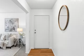 Photo #4: ML82031809 Listing 