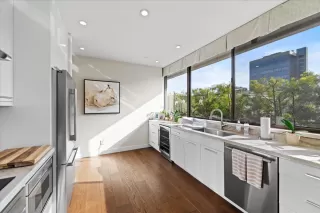 Photo #4: ML82031866 Listing 