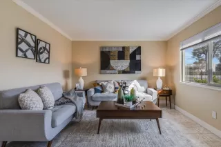 Photo #4: ML82031910 Listing 