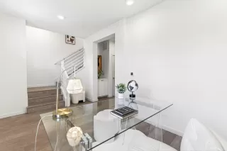 Photo #5: ML82031921 Listing 