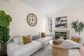 Photo #2: ML82031949 Listing 