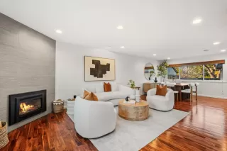 Photo #6: ML82031963 Listing 