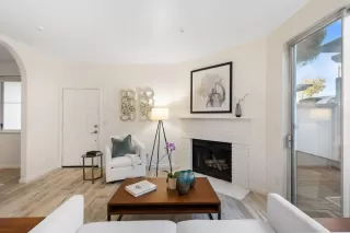 Photo #5: ML82031985 Listing 