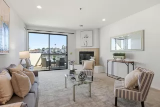 Photo #4: ML82031999 Listing 