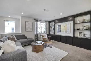 Photo #3: ML82032010 Listing 