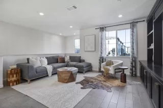 Photo #4: ML82032010 Listing 